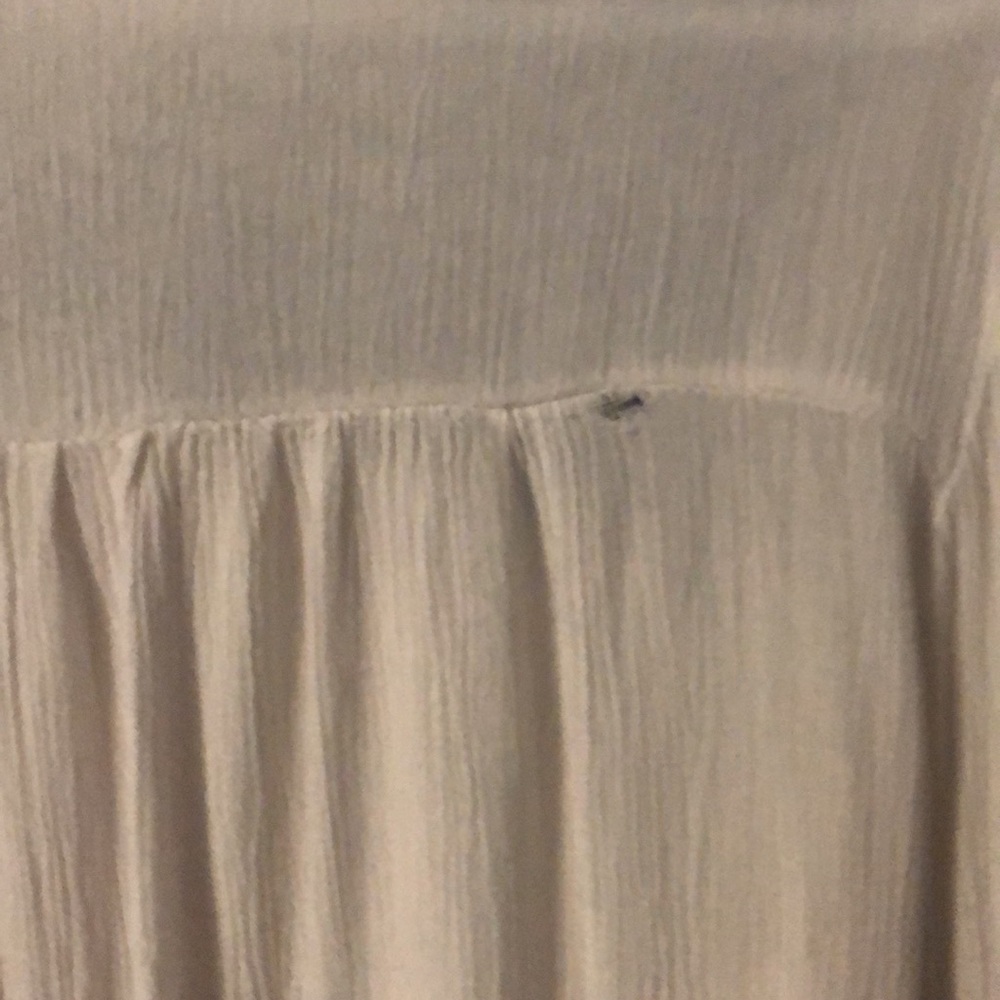 Lightweight shirt! - Picture 3 of 3